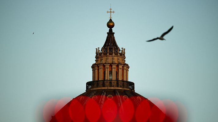  - Empieza el cónclave: elección del papa número 267