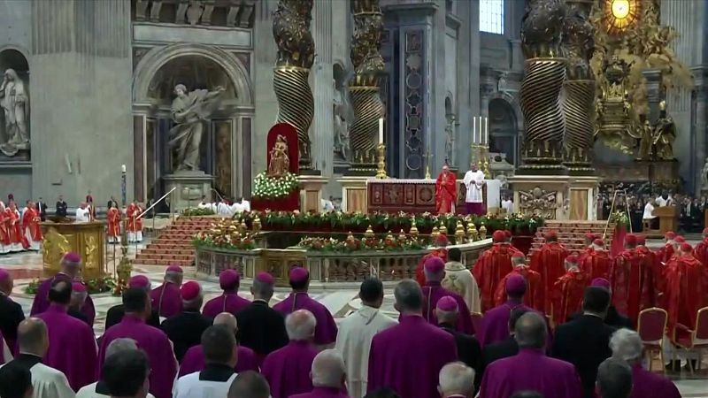 Arrenca el conclave per escollir Papa a la tradicional missa que inaugura els actes