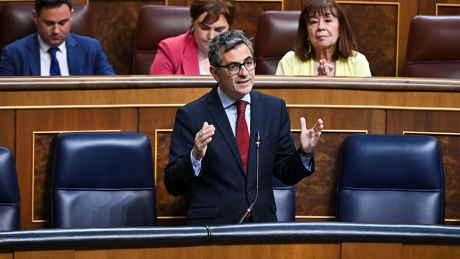 Álvarez de Toledo y Bolaños se enzarzan por los nombramientos de altos cargos - Informativo 24h | Ver