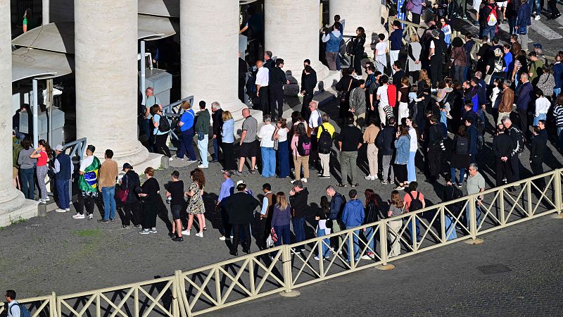 Gran despliegue policial para mantener la seguridad en el Vaticano | Ver