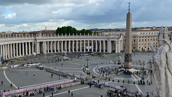 La hora de La 1 - RTVE elabora un buscador interactivo de los cardenales: "Este conclave es el más global"