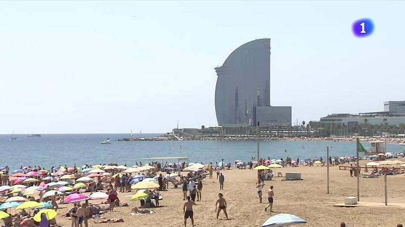 Incertesa al sector turístic per la picabaralla amb la nova taxa turística - L'Informatiu | Veure