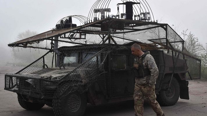 Informativo 24h - Moscú y Kiev se acusan mutuamente de no respetar la tregua unilateral de Putin