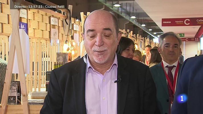  - Entrevista Consejero de Agricultura de Castilla- La Mancha en Fenavin