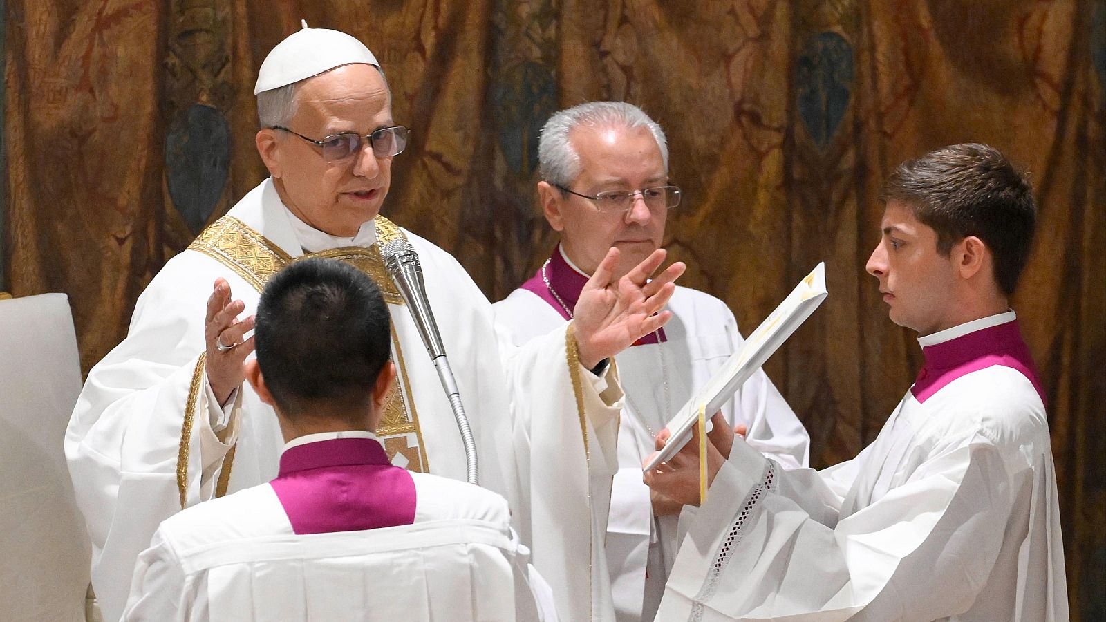 Telediario 1 en cuatro minutos - 09/05/25 – RTVE.es | Ver