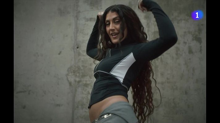 L'Informatiu - Queralt Lahoz torna als orígens amb un disc que despulla la seva ànima