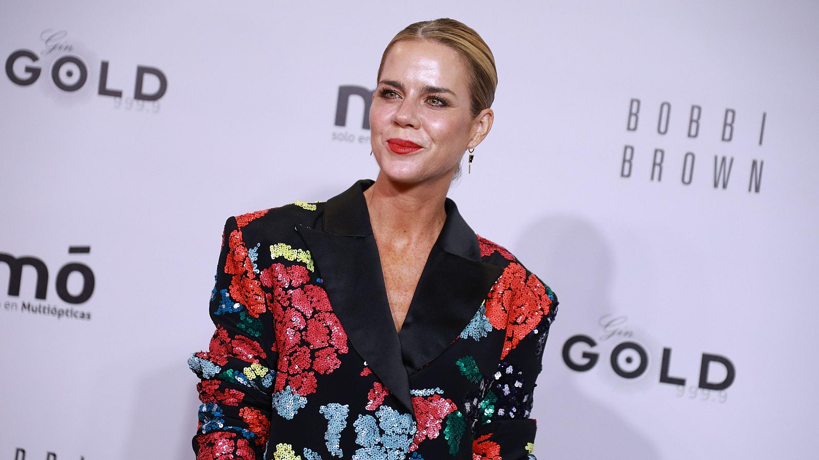 Amelia Bono explica sin entrar en detalle su imagen viral - La familia de la tele | Ver