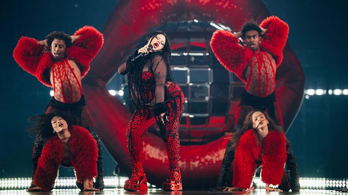 Eurovisión - Miriana Conte (Malta) con "SERVING"