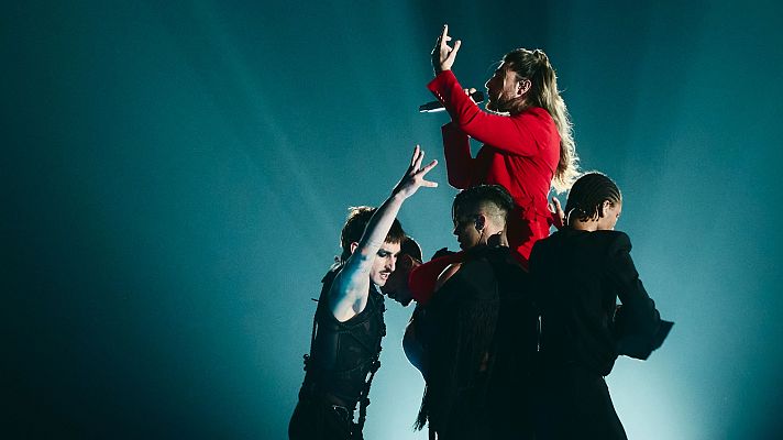 Eurovisión - Princ (Serbia) con "Mila"