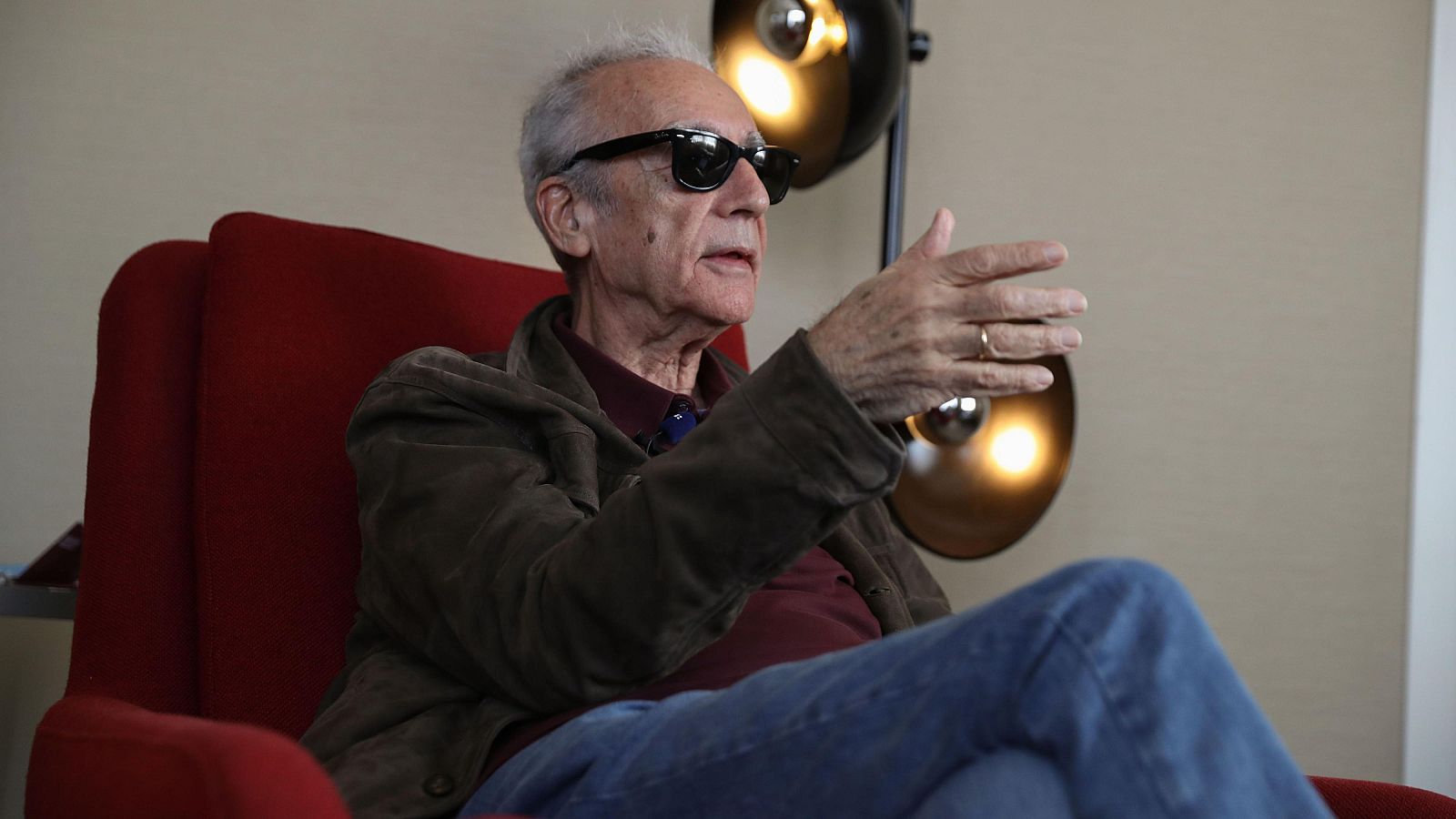 Juan José Millás recuerda su juventud en su nuevo libro | Ver