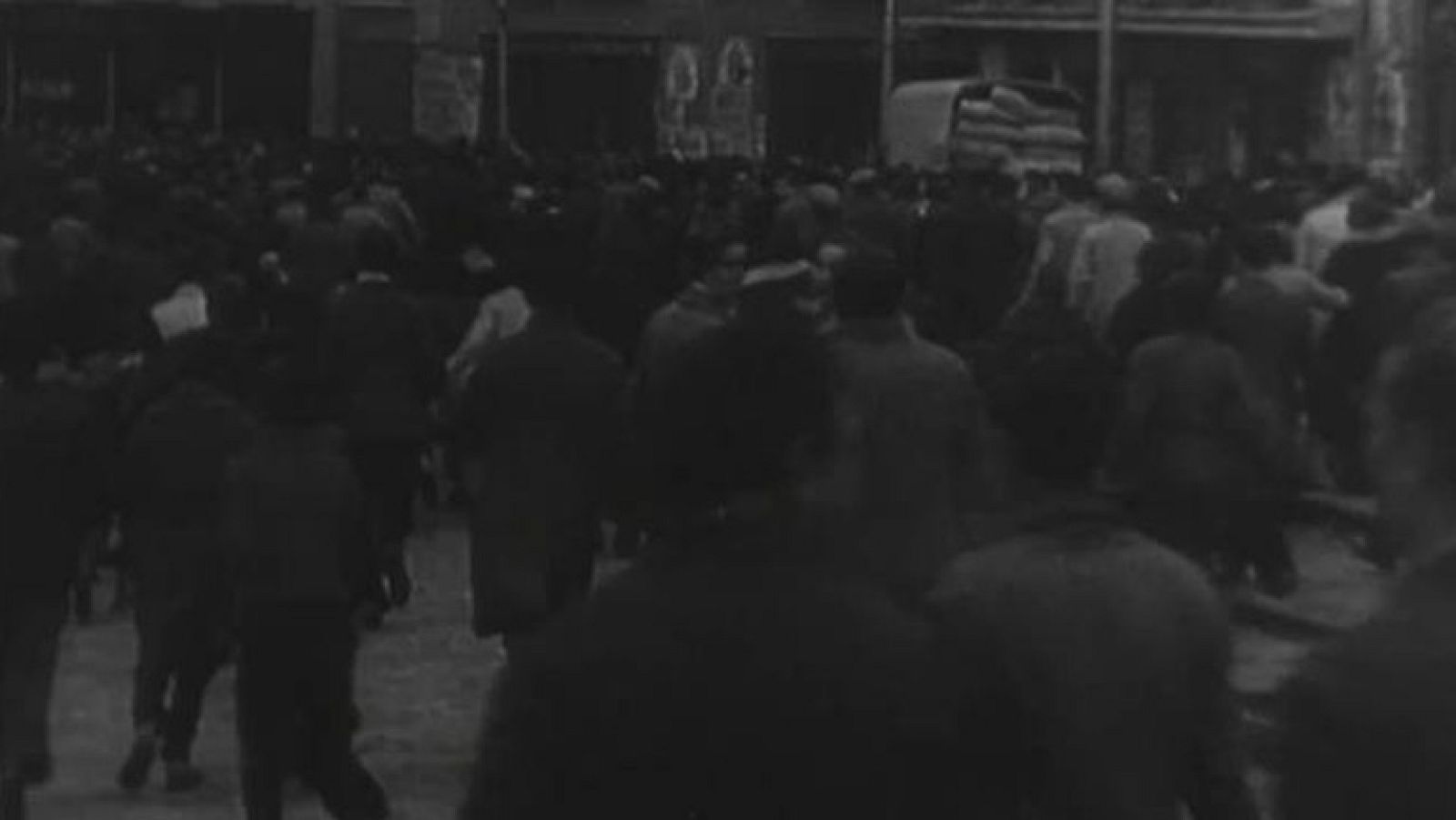 Los años vividos - Cap. 3: Tiempo de tragedia