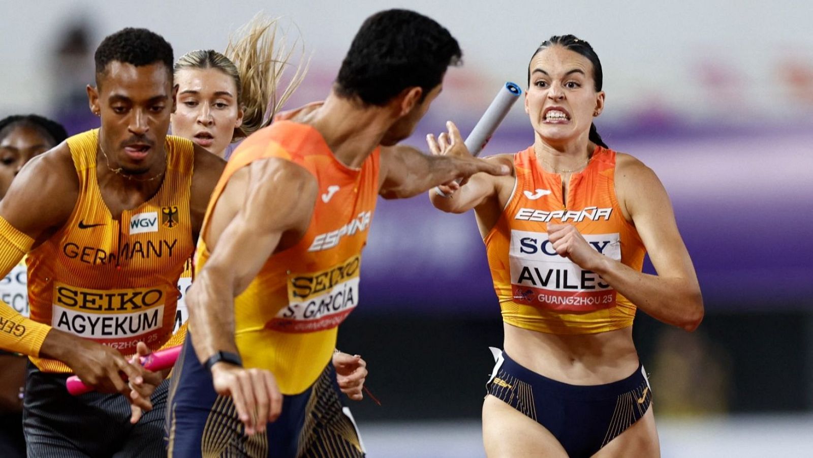 El relevo 4x400 mixto, récord de España y al Mundial de Tokio - Atletismo | Ver