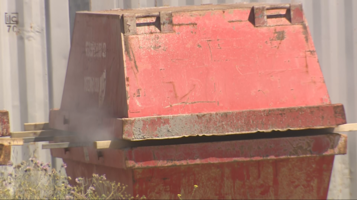 L'Informatiu - L'extinció de l'incendi de Vilanova s'allargarà uns quants dies