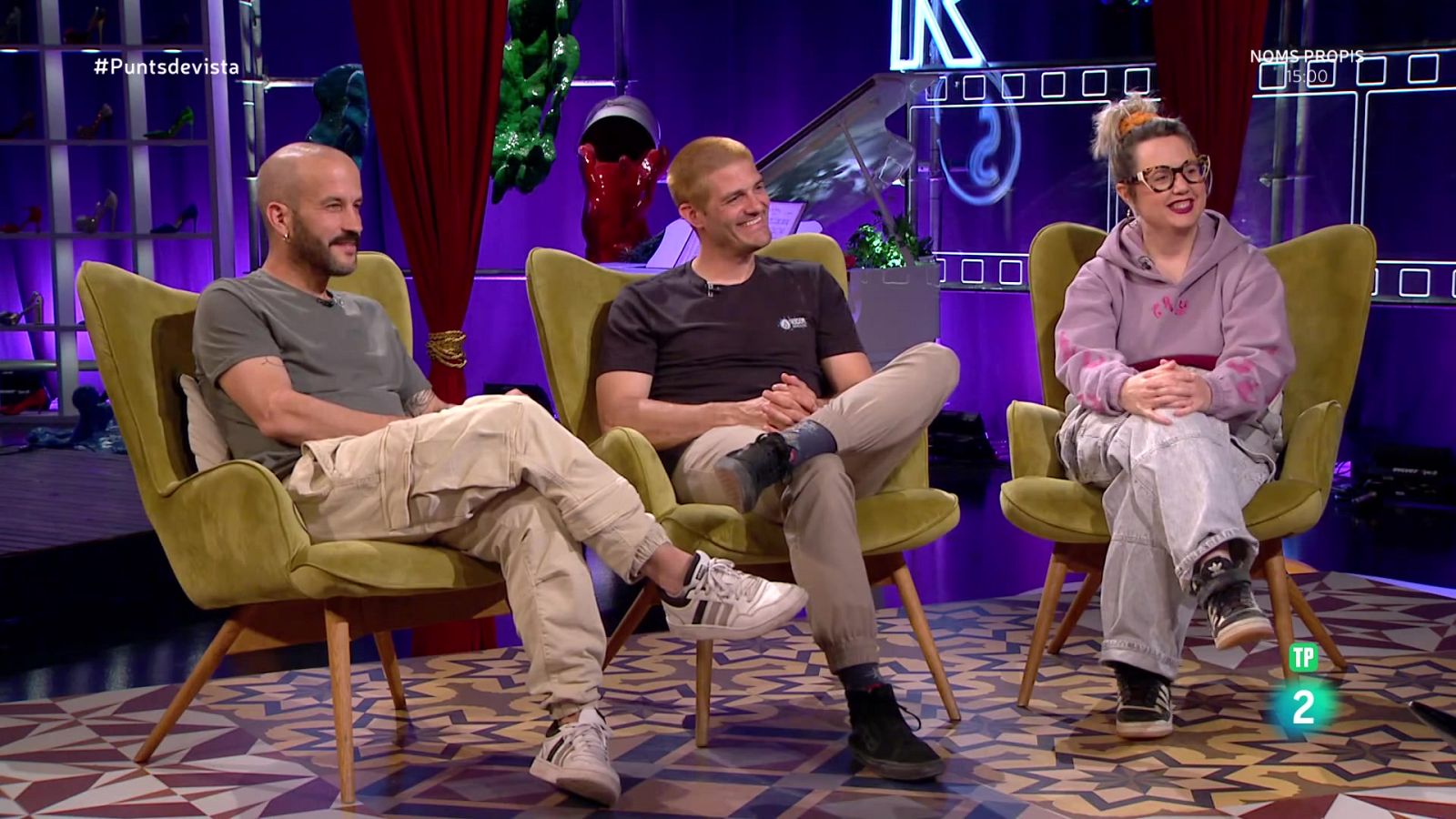 Entrevista i actuació d'Els Catarres - Punts de Vista - Punts de vista | Veure