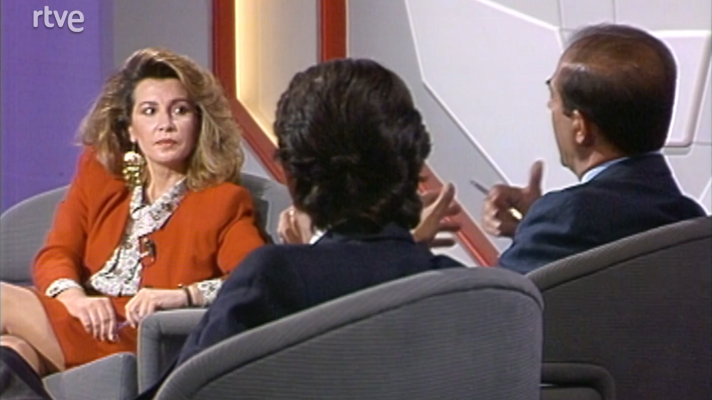 Programas y Concursos en el Archivo de RTVE - A través del espejo - Sanidad pública, sanidad privada