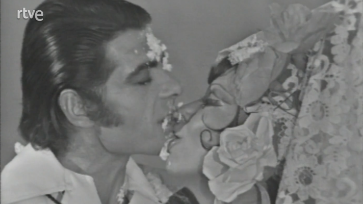 Programas y Concursos en el Archivo de RTVE - Música y estrellas - El show de Marujita Díaz - 10/07/1976