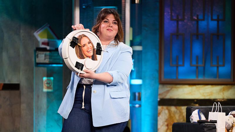 La Revuelta | La "porra rumbera" de Lalachus para Melody en Eurovisión