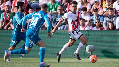 El Rayo mantiene aspiraciones europeas y frena al Betis en lucha por la Champions