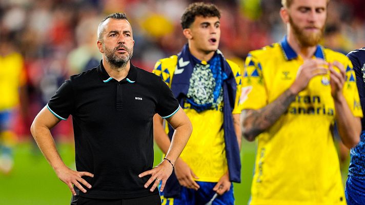 Fútbol - Diego Martínez, entrenador de la UD Las Palmas: " Es un día duro como entrenador, estamos muy dolidos"