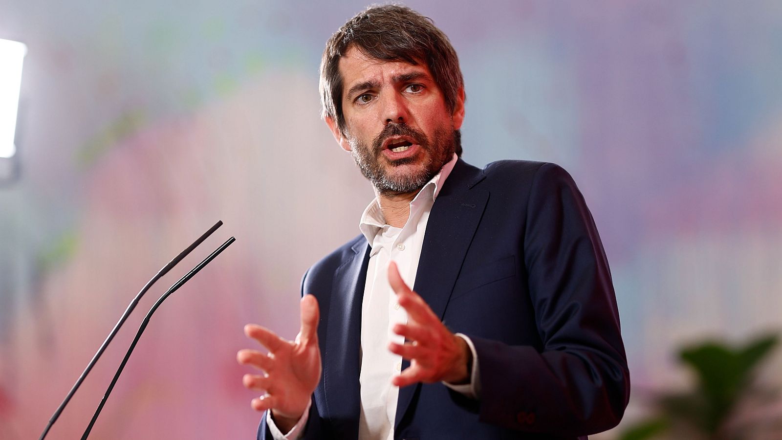 Urtasun a favor de medidas contra los agitadores del Congreso - La hora de La 1 | Ver