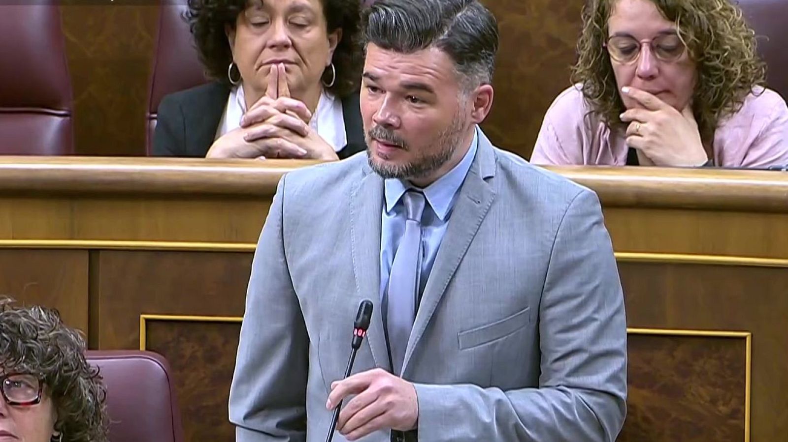 Rufián pregunta a Sánchez cuál es su "propósito como presidente del Gobierno" | Ver