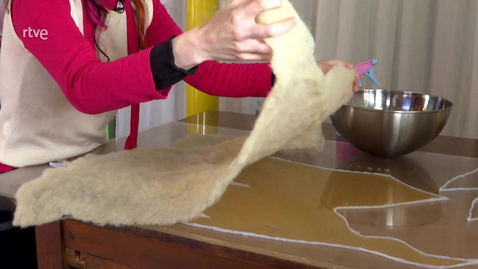 Moda sostenible - Aquí hay trabajo | Ver