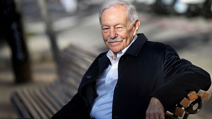 Telediario 1 - Eduardo Mendoza gana el Premio Princesa de Asturias de las Letras