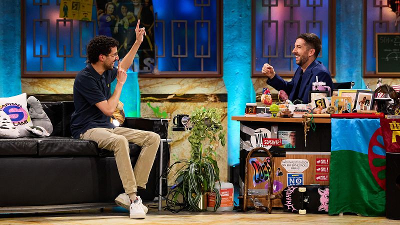 La Revuelta | Yunez Chaib, Bad Bunny y memes de tiktok - La Revuelta | Ver