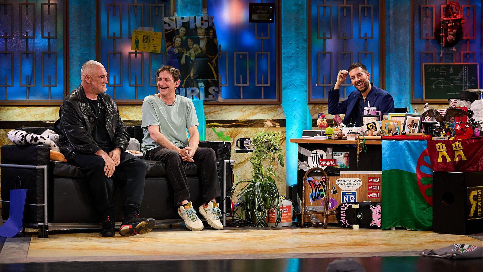 La Revuelta - Albert Pla y Kase.O - ver ahora