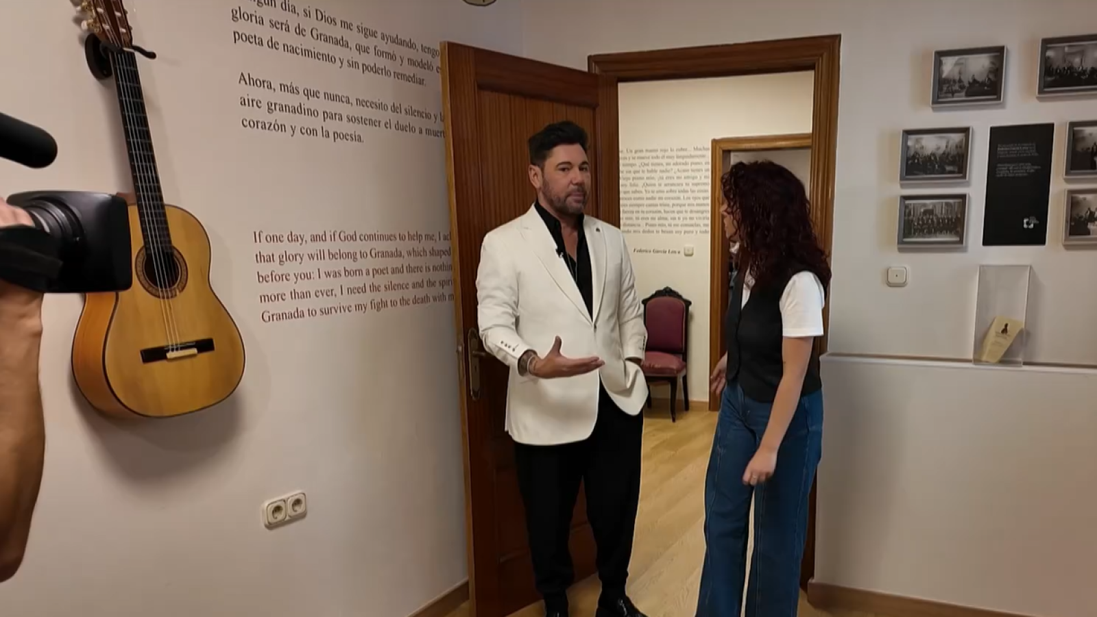 Miguel Poveda devuelve la voz de Lorca | Ver