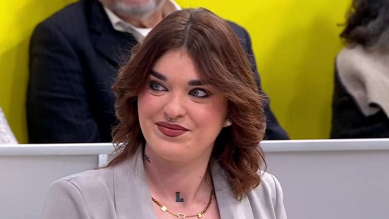 La búsqueda de Laura: "Necesito saber quiénes fueron mis padres biológicos" - Mañaneros 360 | Ver