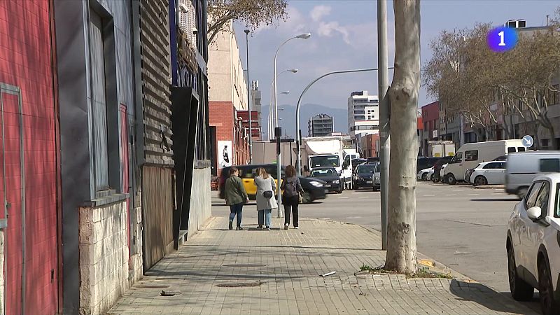 Investiguen la contaminació d'una fàbrica de pastilles de fre de Badalona - L'Informatiu | Veure