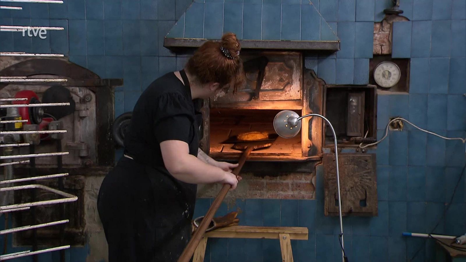 La pastelera valiente - Aquí hay trabajo | Ver