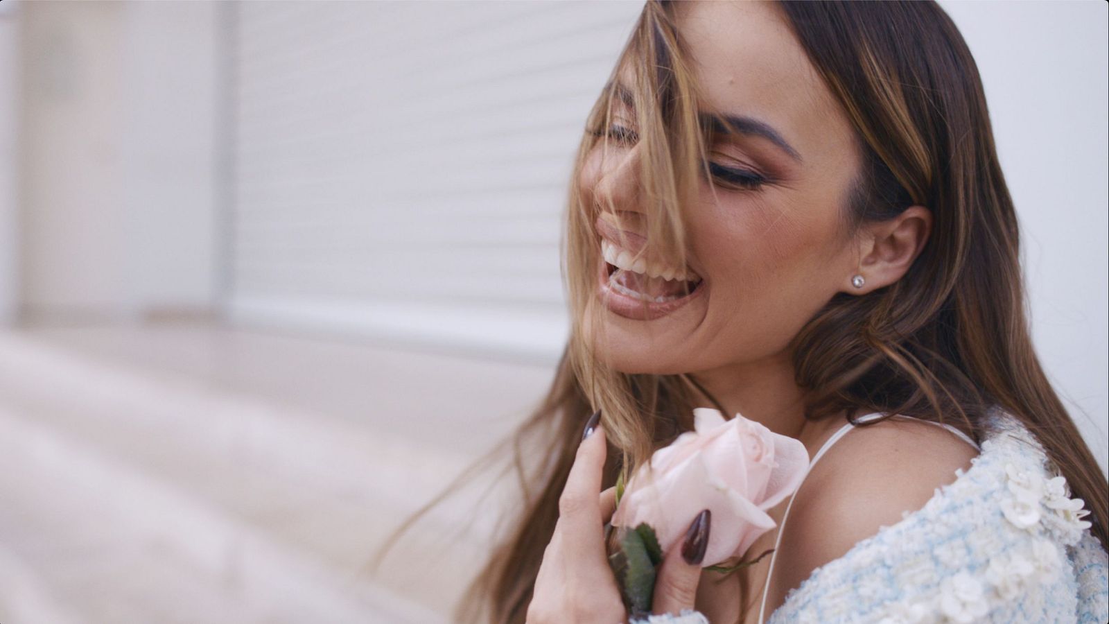 Melody ganó el Benidorm Fest y se convirtió en la representante de España en Eurovisión 2025. Este documental muestra cómo se preparó la artista para el festival. Esta noche a las 21:55h en La 1 y Play.