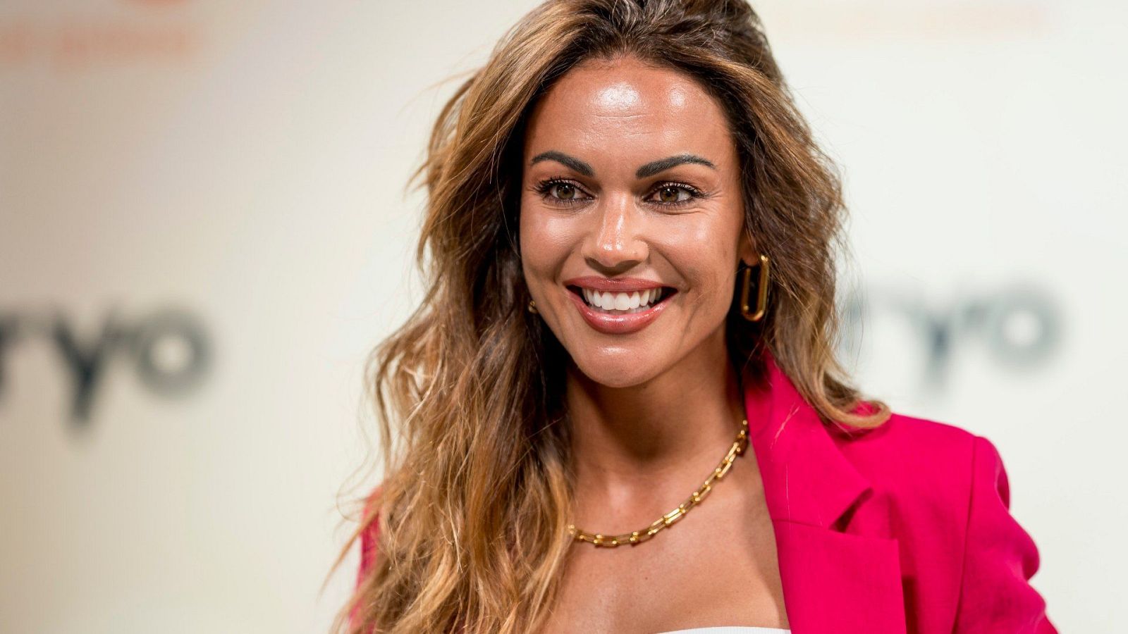 Exclusiva: Lara Álvarez y Perico Durán rompen su relación - La familia de la tele | Ver