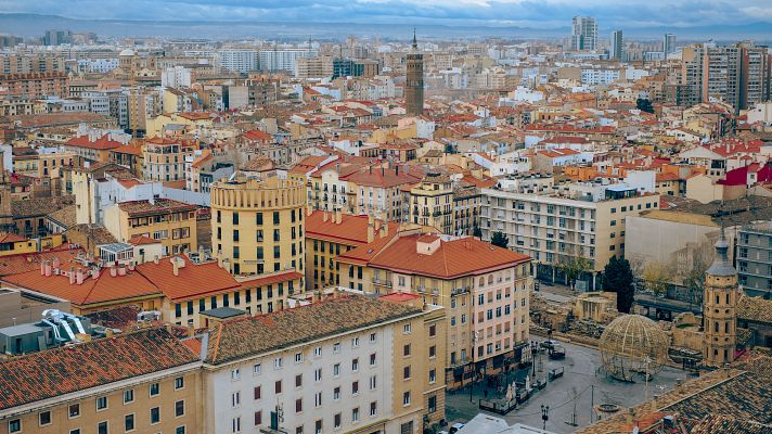 Telediario 1 - La compra de habitaciones, un sector en auge