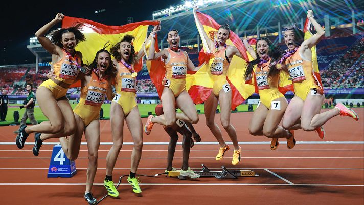 Atletismo - El relevo femenino, un cuento de hadas que cerró el mundial de Guangzhou con un oro y una plata