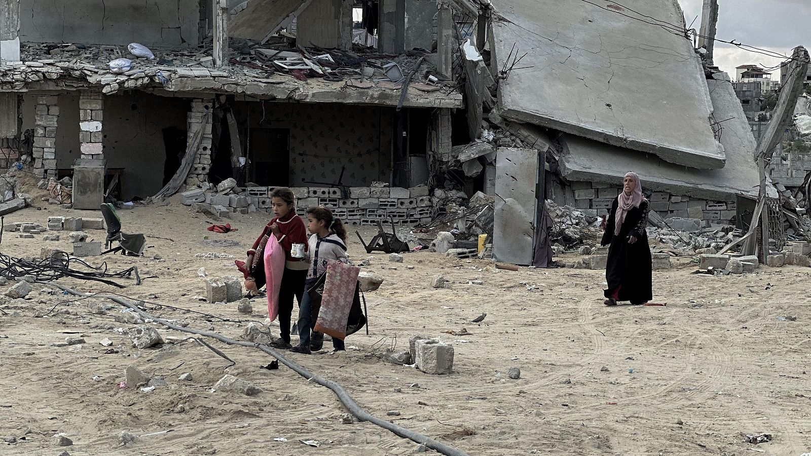 Ráfah, devastada pese a ser lugar de refugio de miles de desplazados | Ver