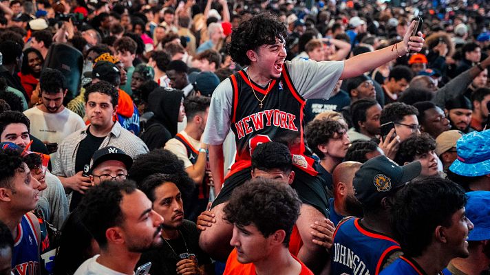Los Deportes de La1 - Nueva York se echa a la calle y sueña con los Knicks, que vuelven a una final de conferencia