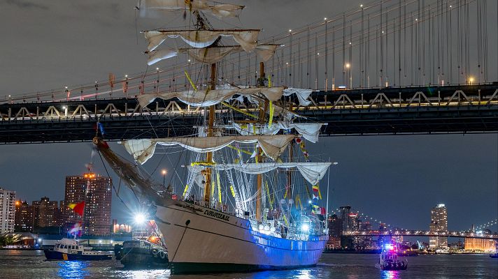 Telediario Fin de Semana - El choque de un buque mexicano contra el puente de Brooklyn deja dos muertos