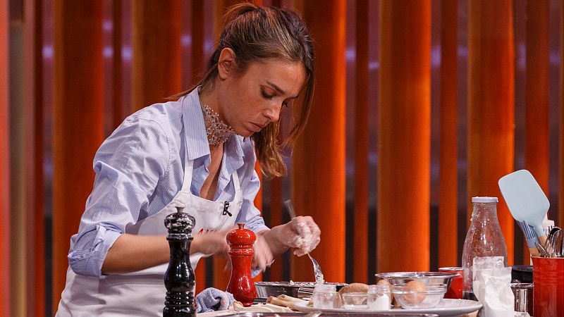 La reacción de Samantha a un terrible error de Ana - MasterChef | Ver