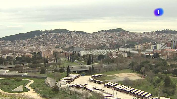 L'Informatiu - La Verneda repensa espais: habitatge o oficis?