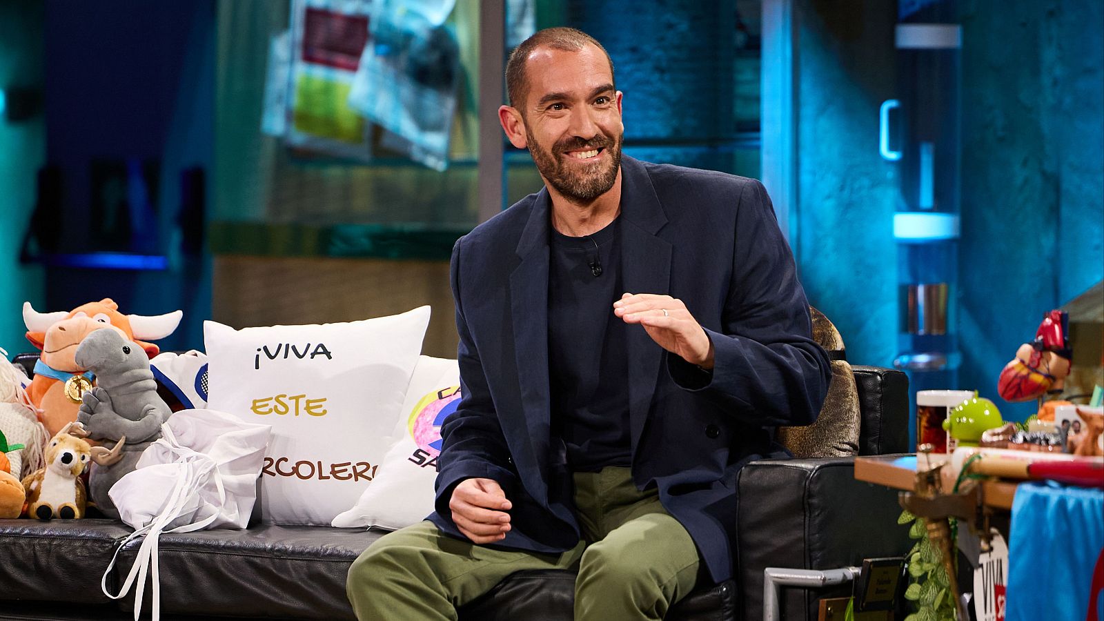 La Revuelta | Gente que tiene cara de recién nacido 19/5/25 - La Revuelta | Ver