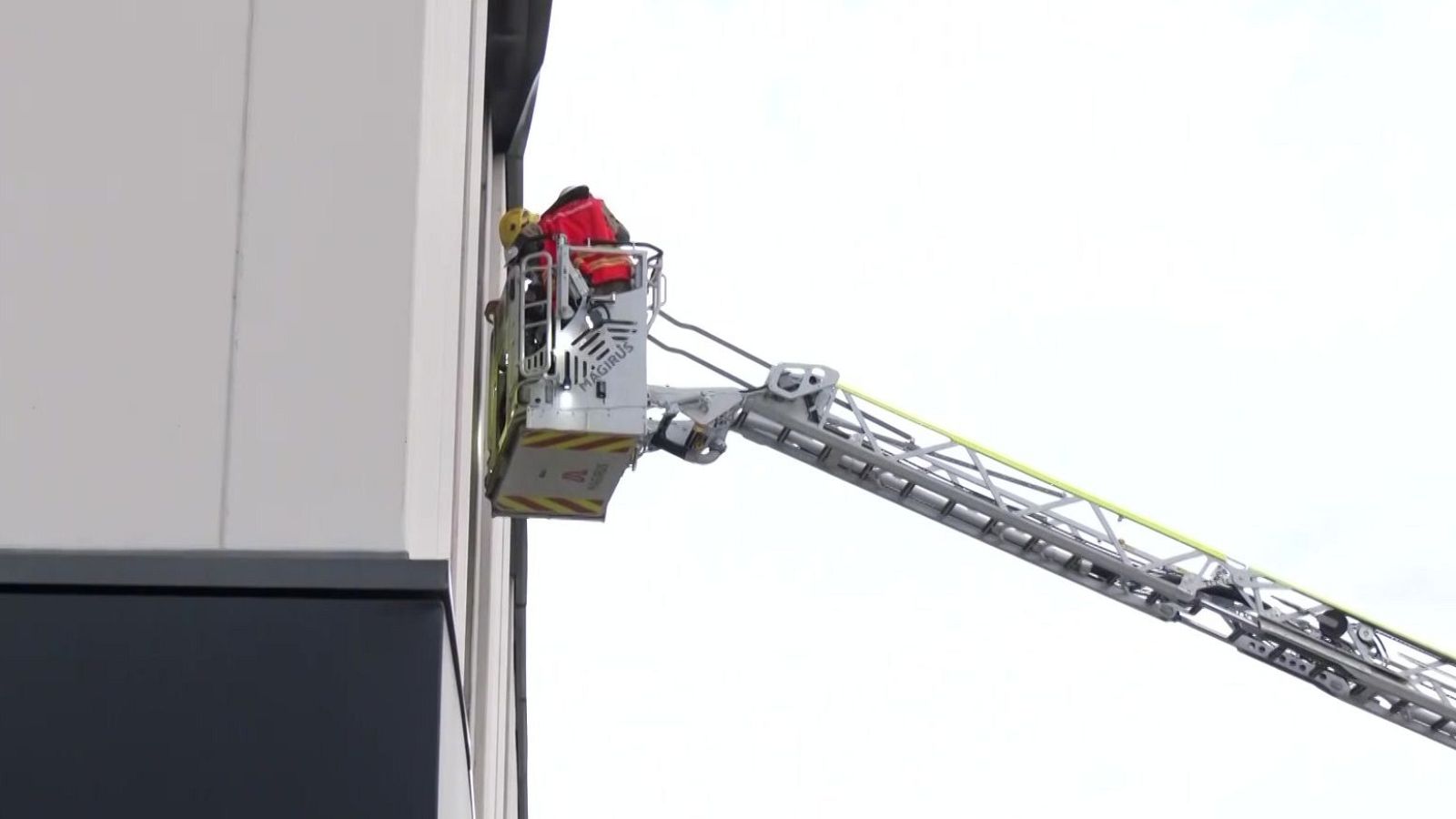 Accident a Sabadell, curses il·legals i els xuixos - L’Altaveu - L'altaveu | Veure