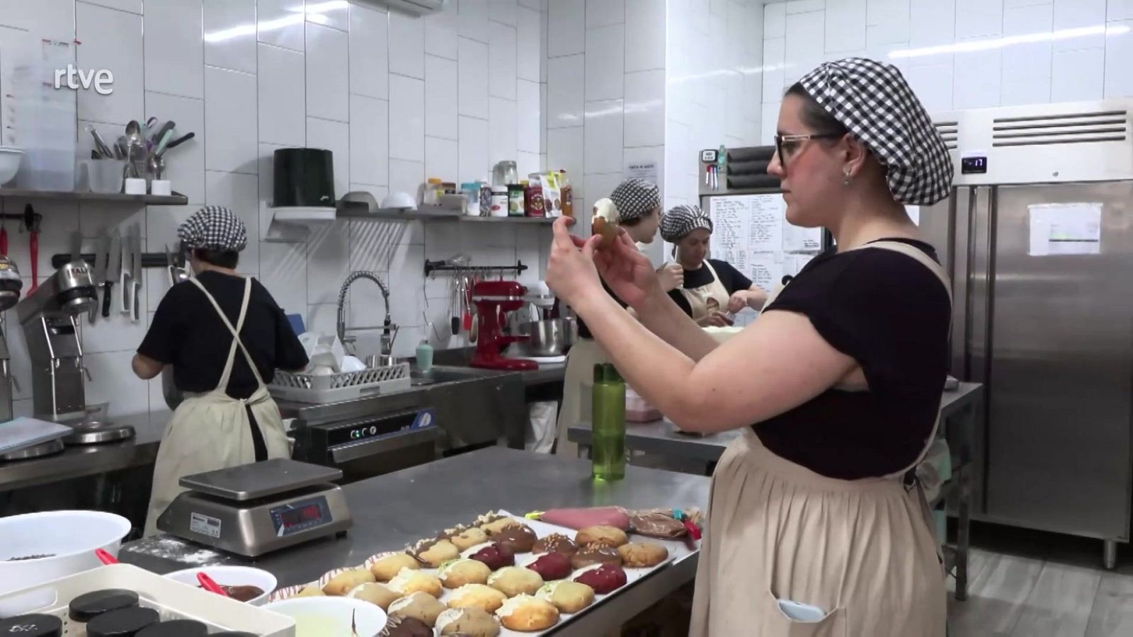 Un obrador inclusivo - Aquí hay trabajo | Ver