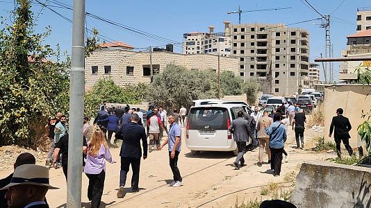 Fuerzas israelíes disparan contra una delegación internacional en Cisjordania