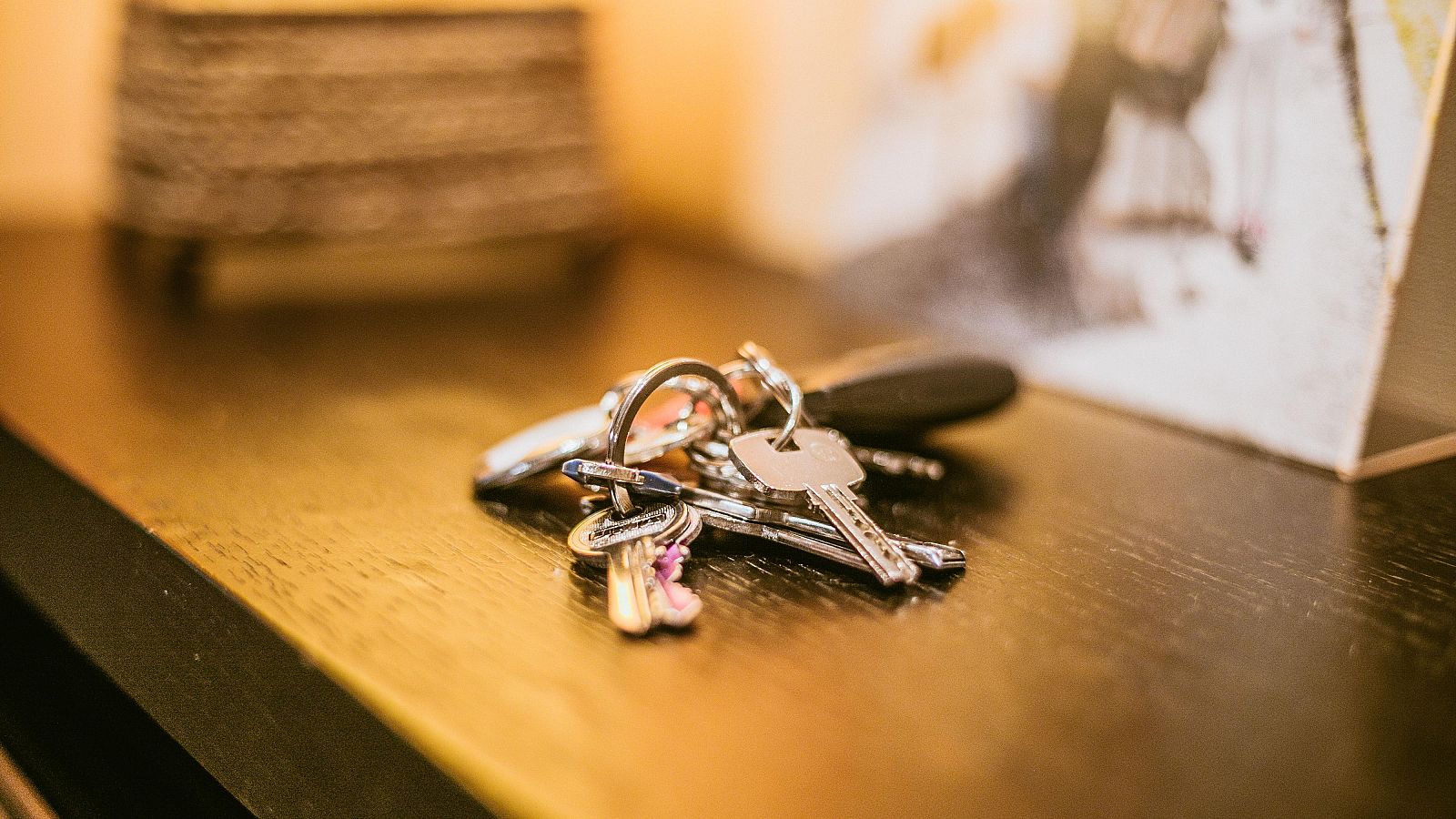 ¿Hipoteca o alquiler? Los expertos recomiendan calcular las necesidades y gastos antes de decidir - Telediario 1 | Ver