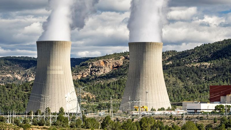 Las eléctricas defienden prolongar el funcionamiento de las centrales nucleares tras el apagón