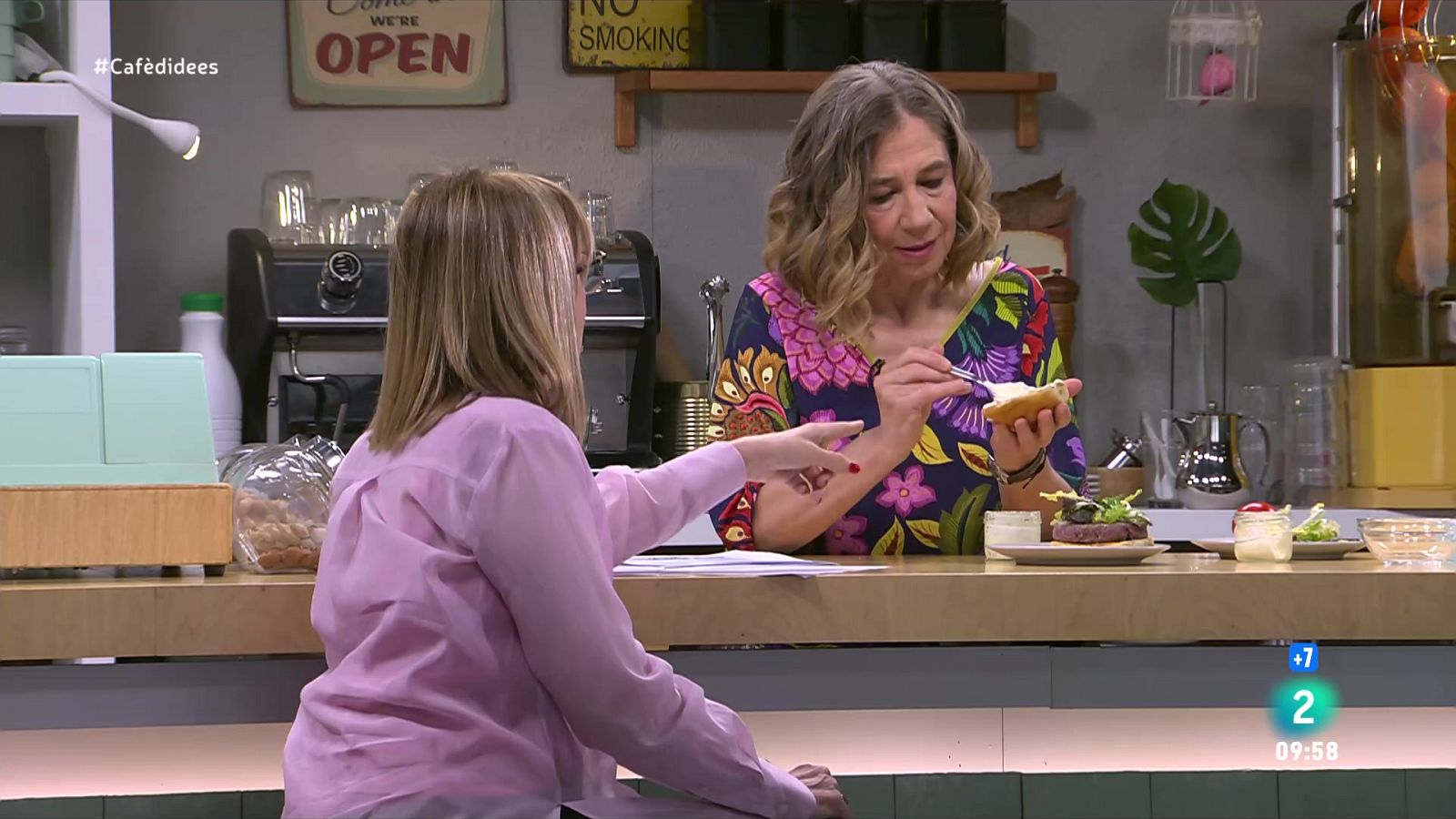 L'hamburguesa ideal d'Ada Parellada, segona part - Cafè d'idees | Veure