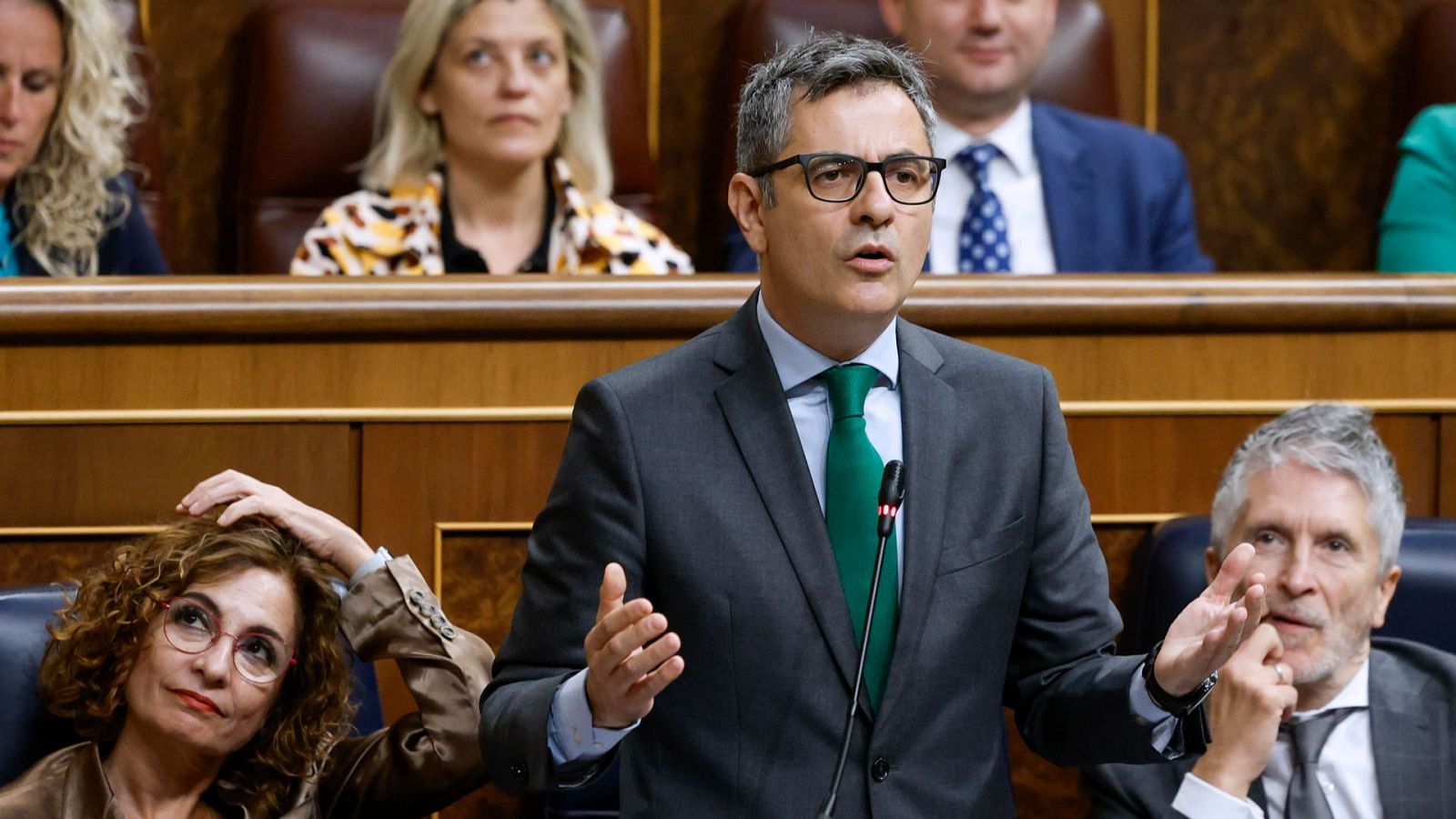 Al PSOE le parece "sorprendente" que se abra juicio oral contra David Sánchez sin el criterio de la Audiencia - Telediario 1 | Ver